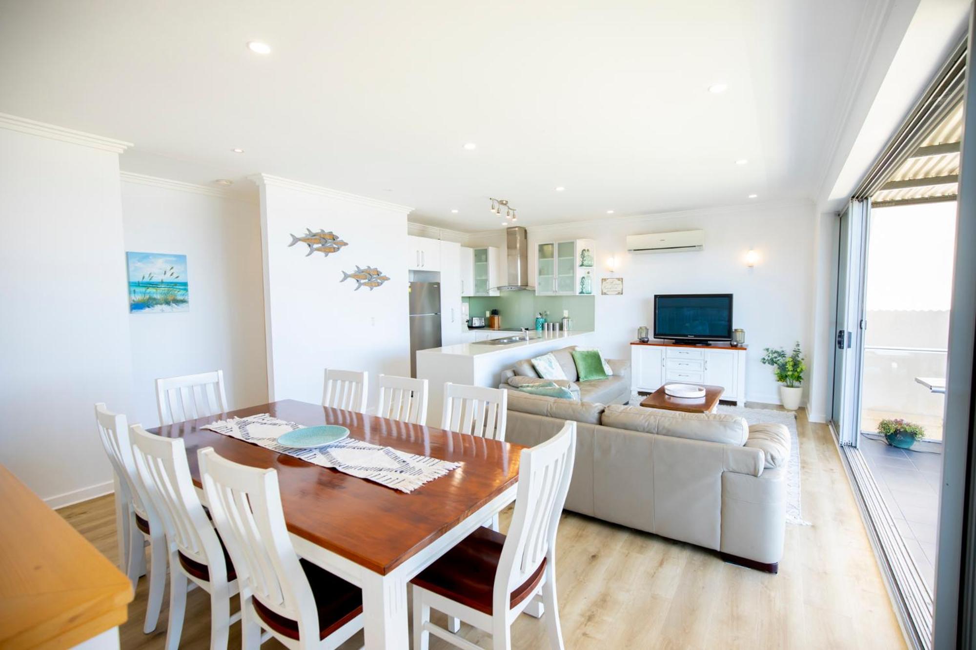 Shearwaters Apartment Waterfront Accomodation 펜네쇼우 외부 사진