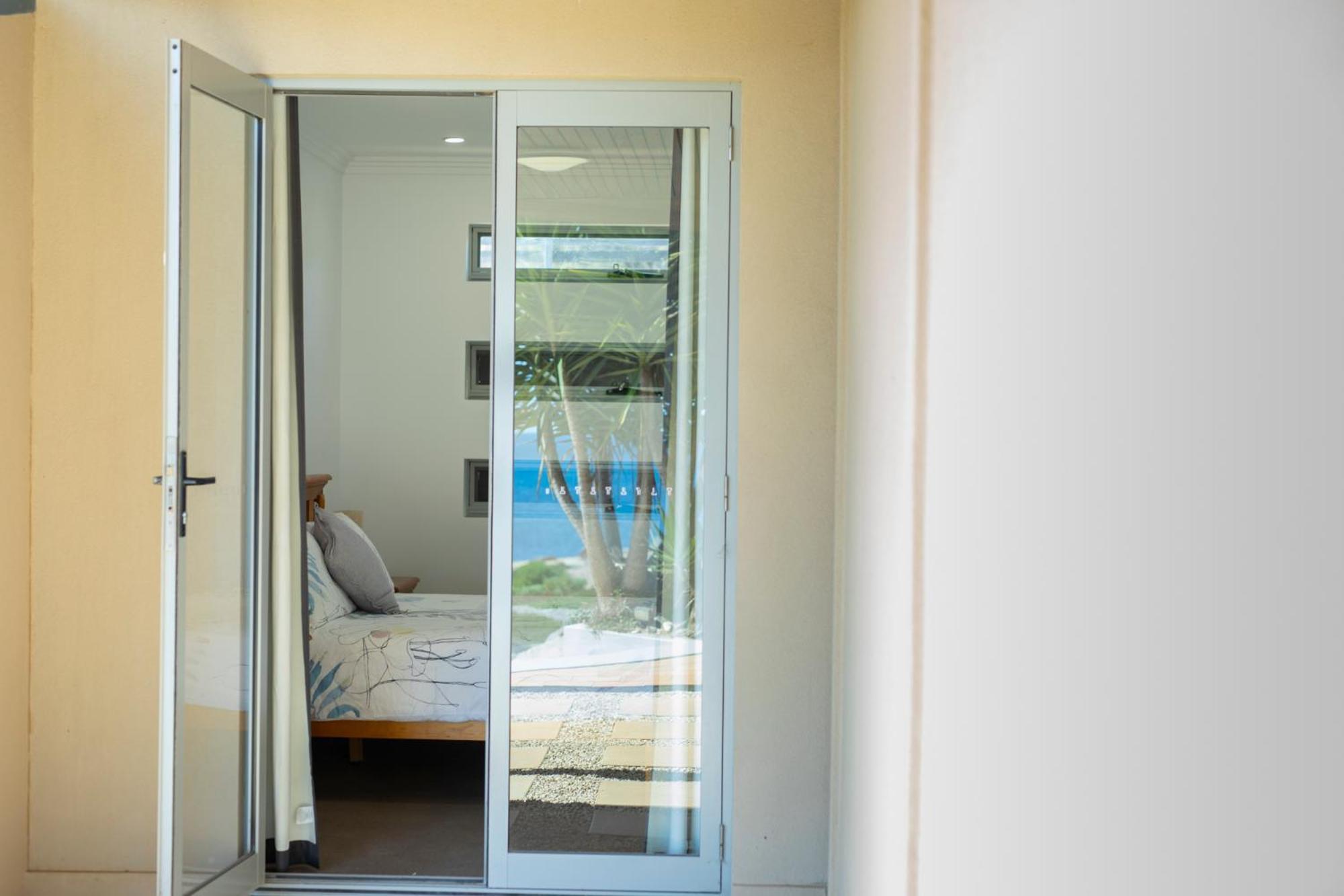 Shearwaters Apartment Waterfront Accomodation 펜네쇼우 외부 사진